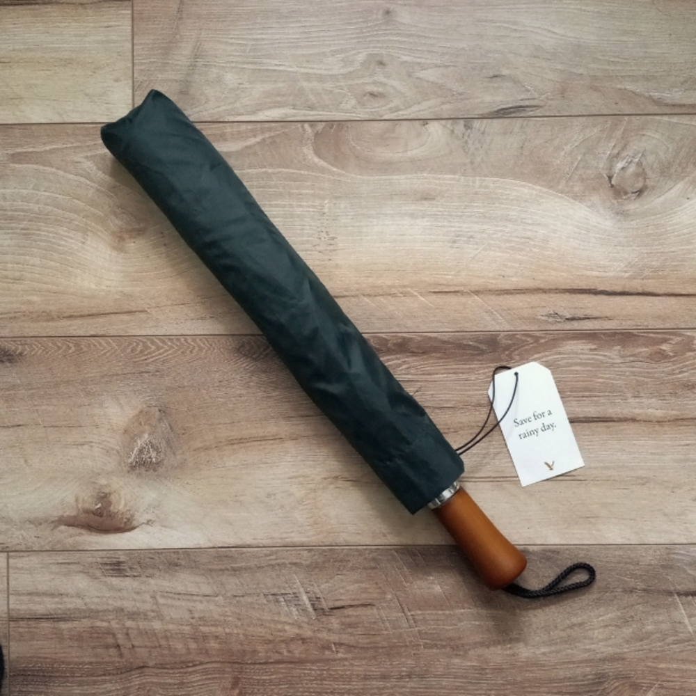 First Republic Bank Green Compact Umbrella w/ wood handle NEW